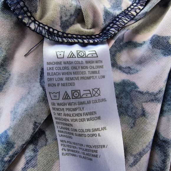 Susan Graver Liquid Knit Top 2X Multicolor Abstract Print Button-up Office Boho - Picture 16 of 16